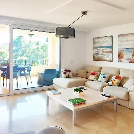 Isla De Luxury House